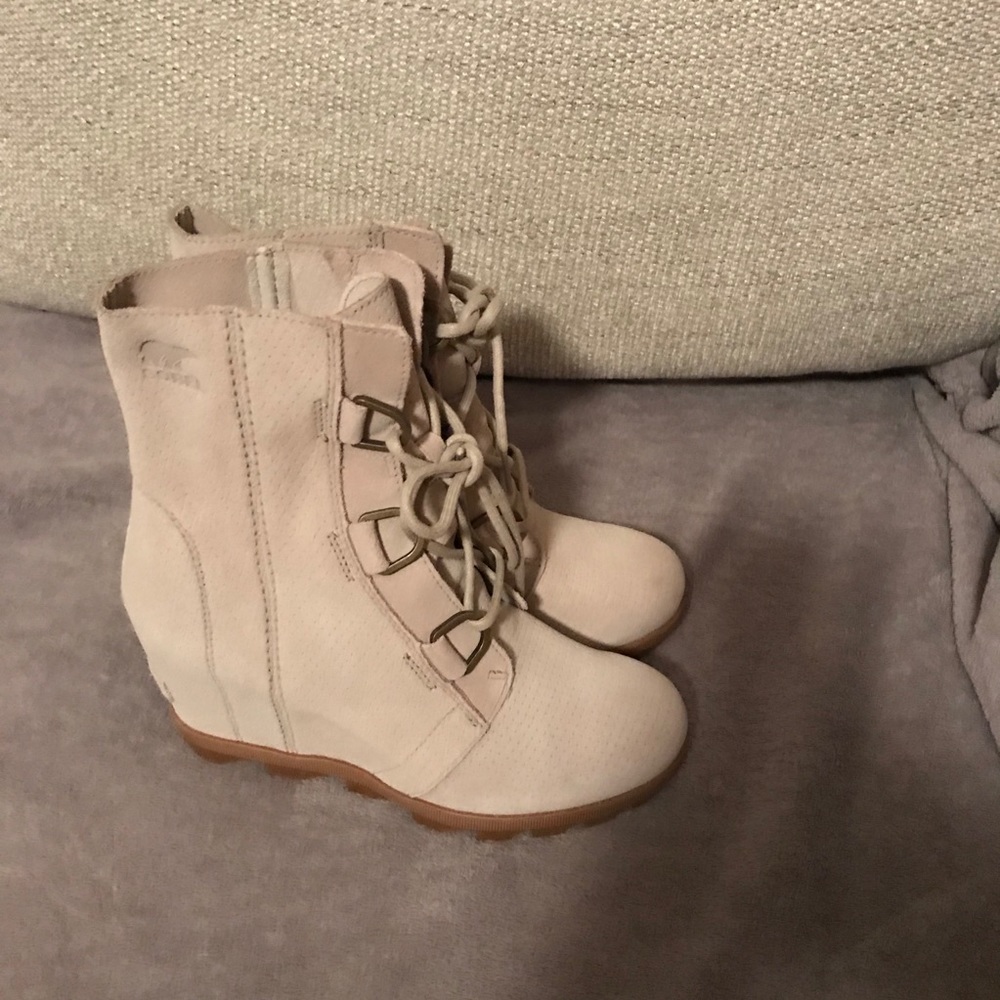 Sorel Joan of Arctic Wedge II Waterproof Boot - Picture 11 of 11